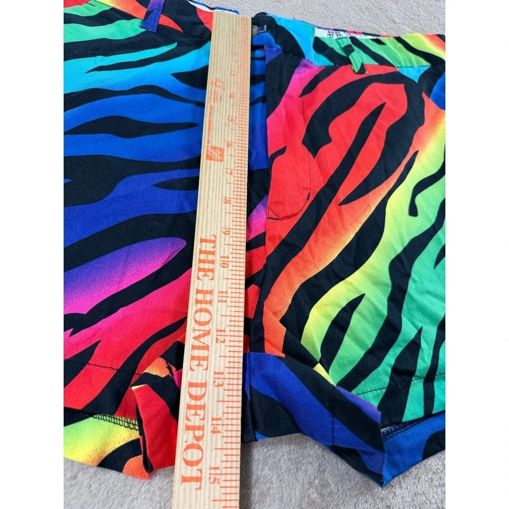 Royal & Awesome Mens Rainbow Zebra Golf Shorts size 38 Multi Color Stretch EUC‎
